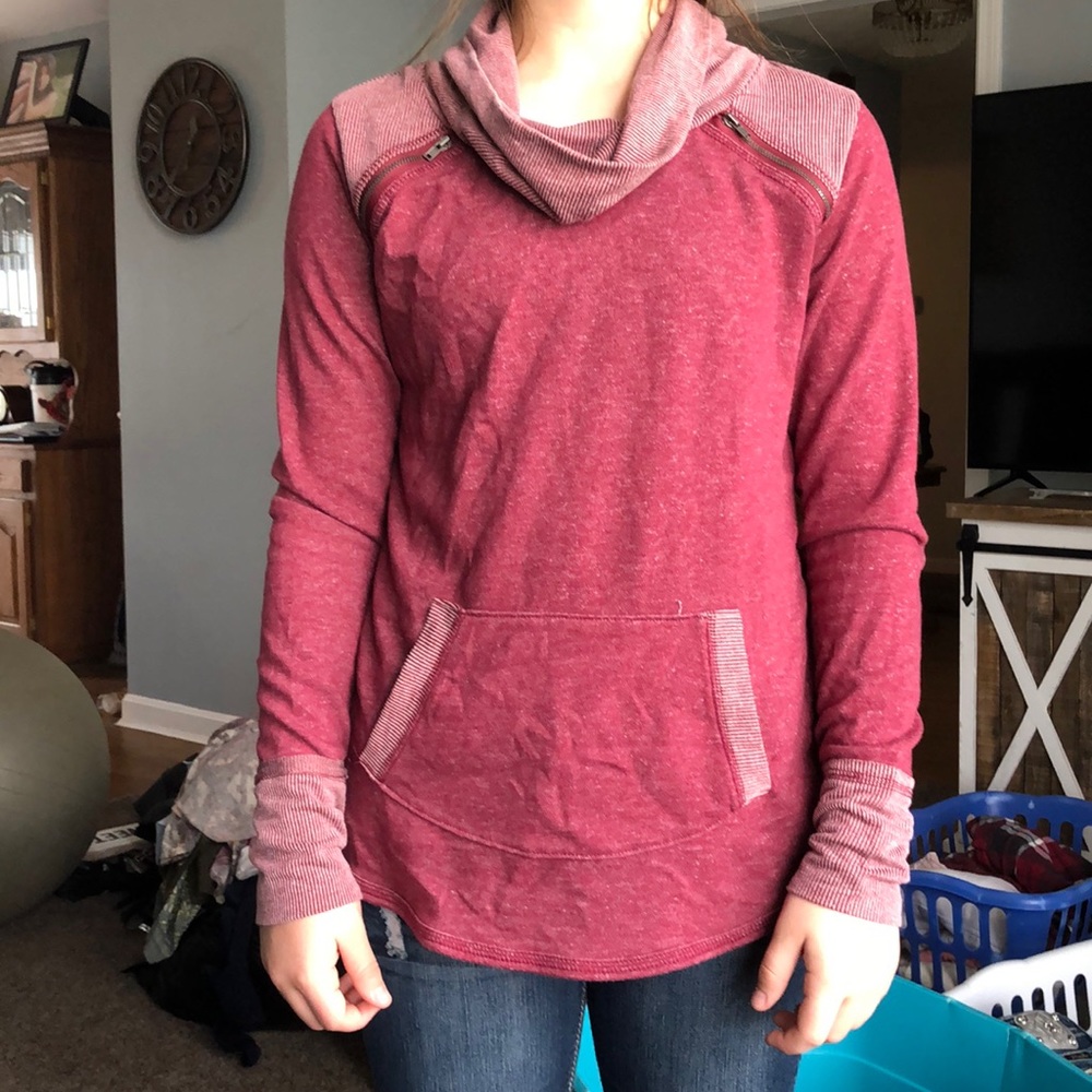 Maurice’s long sleeve top